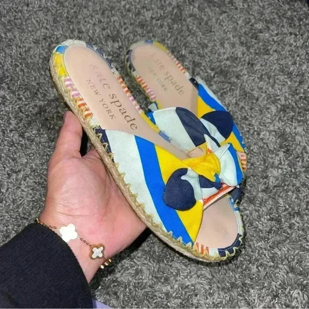 KATE SPADE NY Saltie Shore
Oceanside Multi-Stripe Espadrille Slides Sz 7B